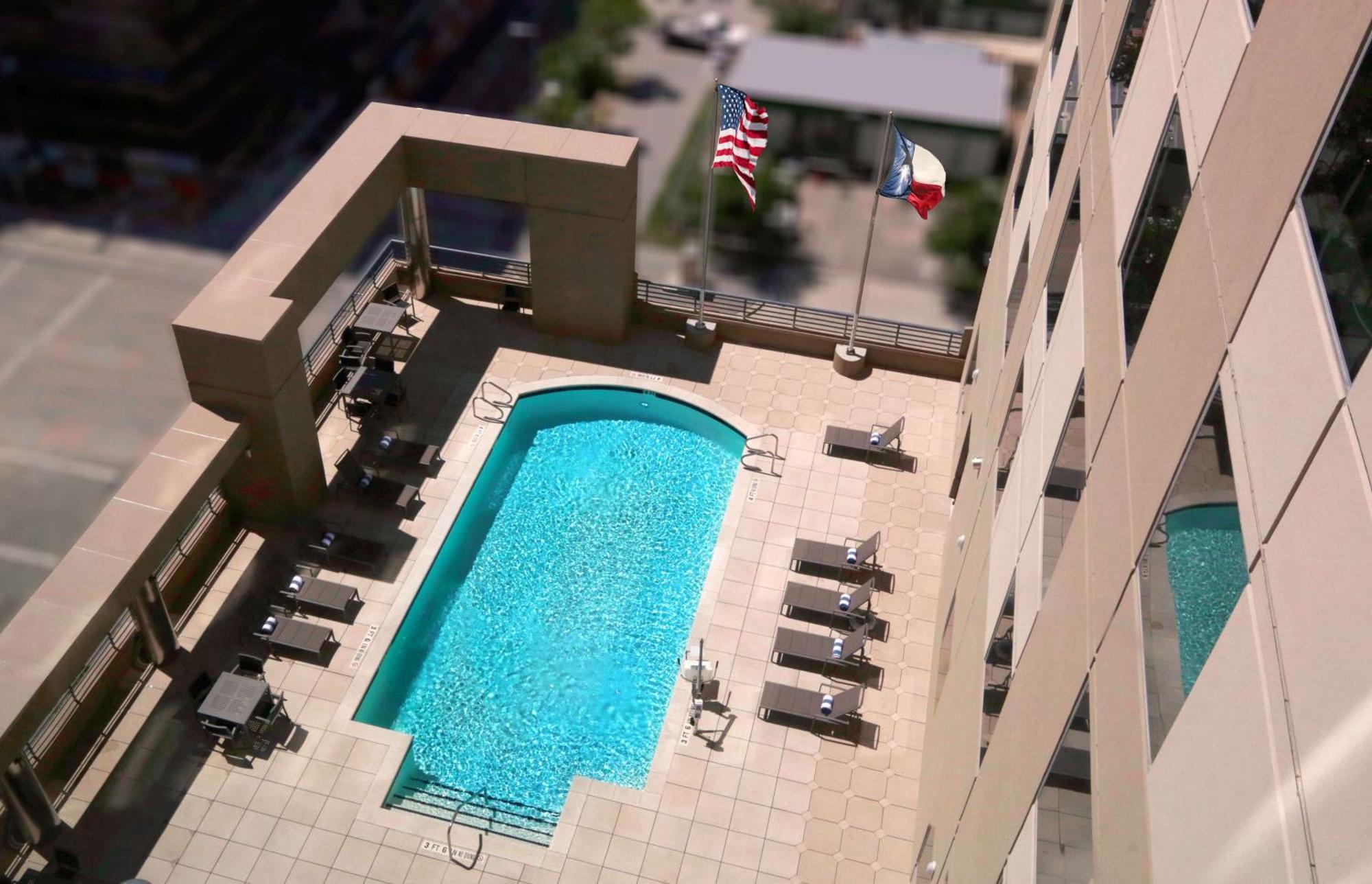 Hampton Inn Houston Downtown Eksteriør bilde